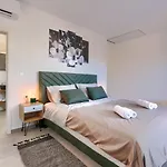 Drago By Interhome * Vodnjan