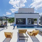 Drago By Interhome *