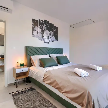 Drago By Interhome * Vodnjan