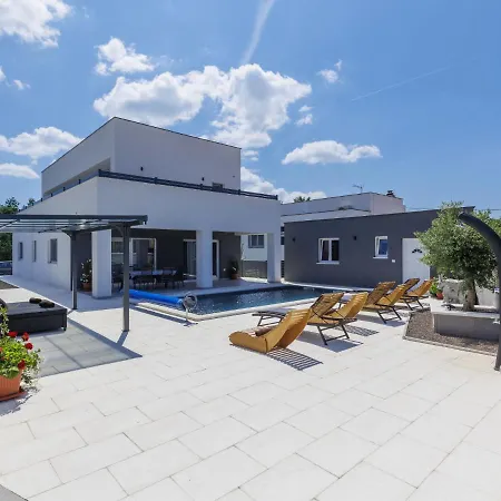 Drago By Interhome Vodnjan